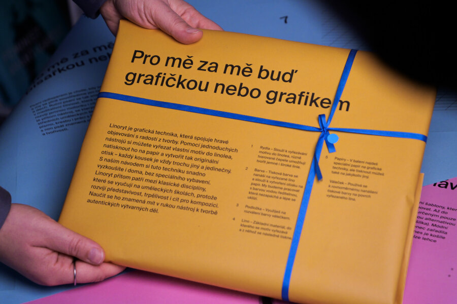 Pro mě za mě buď grafičkou nebo grafikem